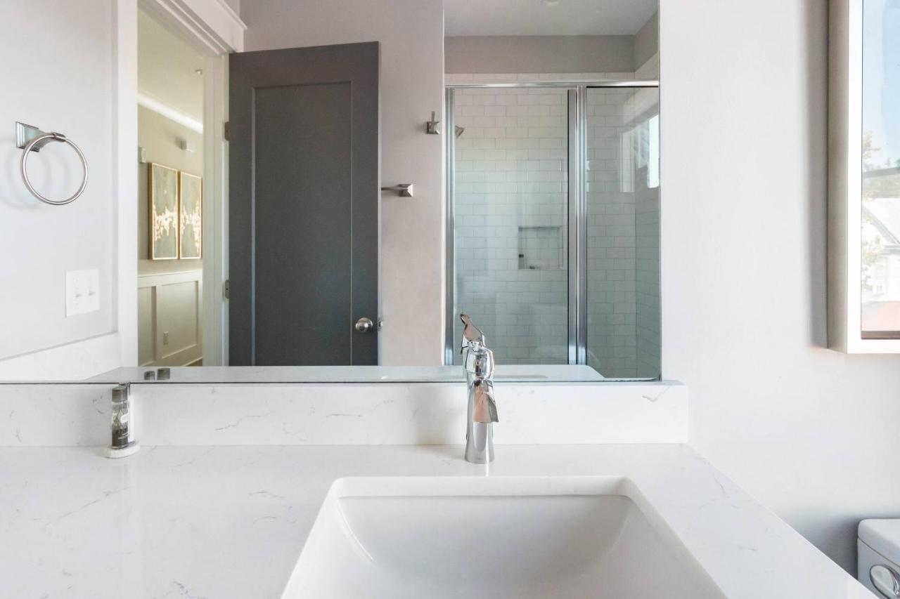The Azalea Suite At 124 Spring Charleston Esterno foto