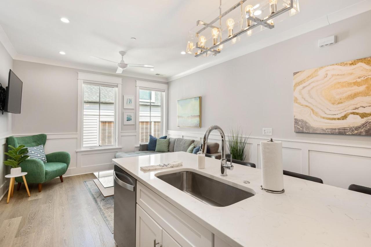 The Azalea Suite At 124 Spring Charleston Esterno foto