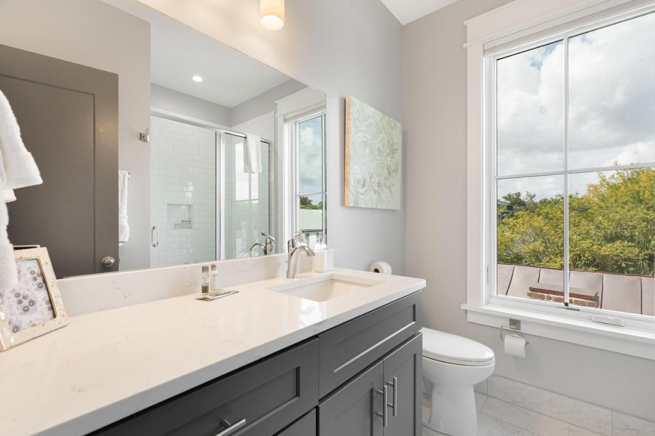 The Azalea Suite At 124 Spring Charleston Esterno foto